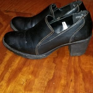 Merona women's bootie shoes 8.5